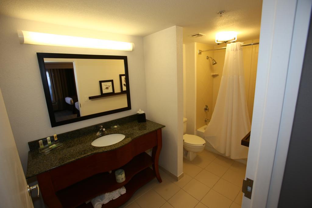 Greentree Inn & Suites Phoenix Sky Harbor Zimmer foto